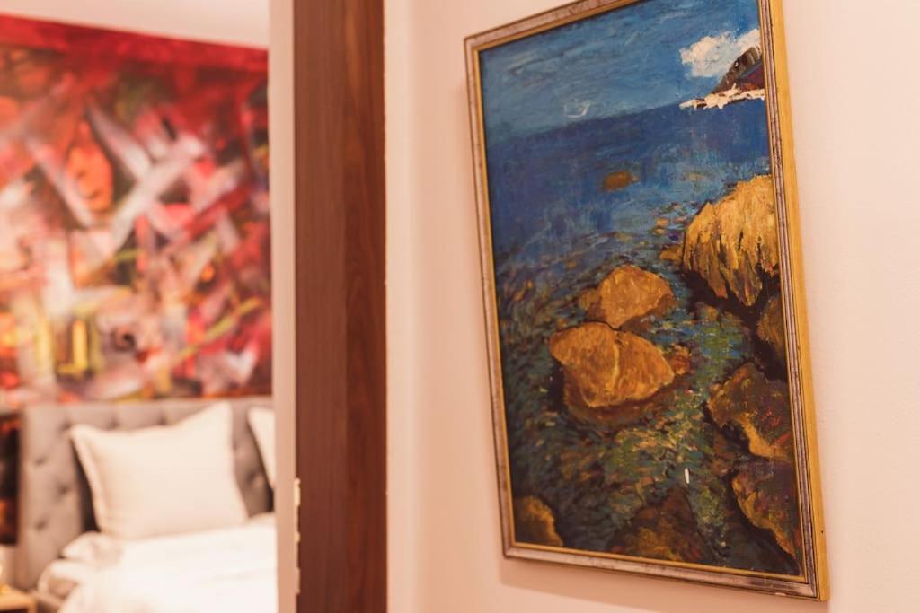Art Studio Myslym Shyri Tirana Kültér fotó