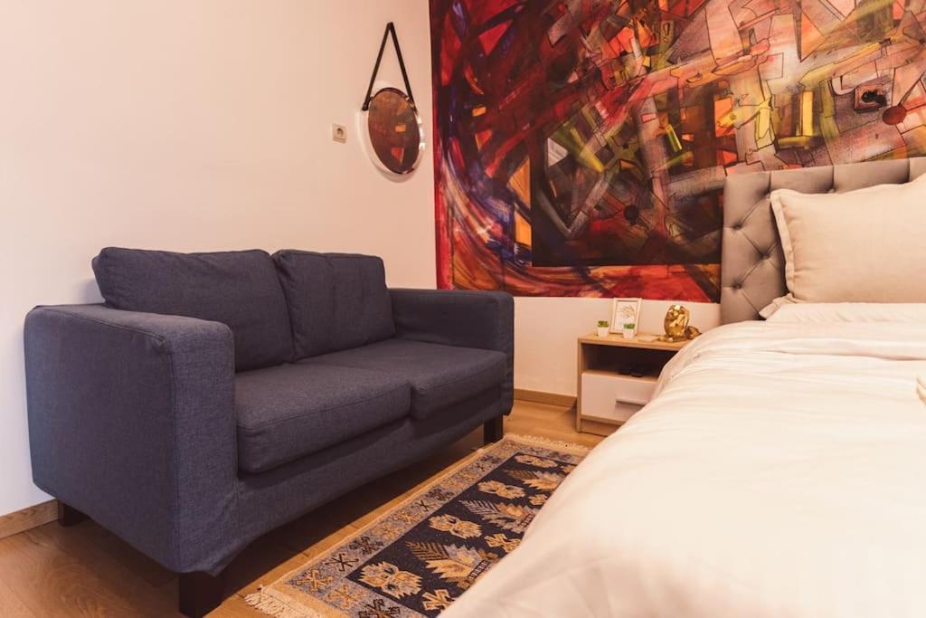 Art Studio Myslym Shyri Tirana Kültér fotó